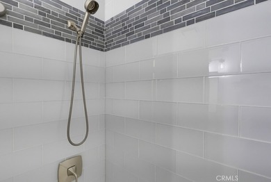 Located in the desirable and beautiful neighborhood of the - photo 34