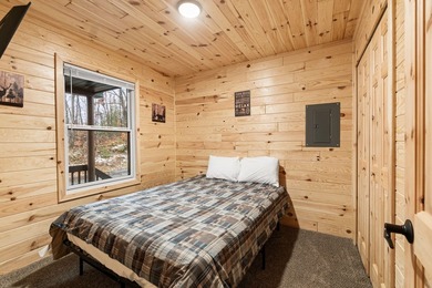 Adorable and inviting, this 2-bedroom, 1-bath Beaver Creek cabin - photo 8