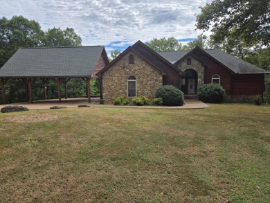 Greers Ferry Lake Home For Sale in Shirley Arkansas