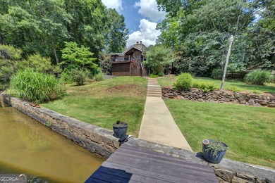 4Bedroom Lakefront Home with rustic charm & modern finishes. - photo 11