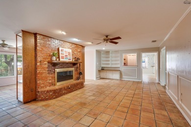 Prime location near MSU & Sikes Lake, with a convenient commute - photo 11