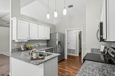 Welcome home to the winning combination of warmth, style, and - photo 18