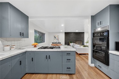 Welcome to Huntington Harbour! Located in the prestigious - photo 19