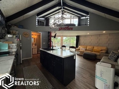 Cozy Lakefront Retreat With Incredible Views and bonus it comes - photo 10