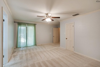 Prime location near MSU & Sikes Lake, with a convenient commute - photo 24