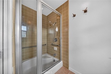 Welcome to Huntington Harbour! Located in the prestigious - photo 32