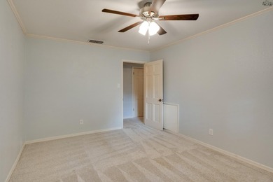 Prime location near MSU & Sikes Lake, with a convenient commute - photo 32