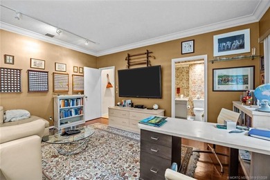 A truly exceptional offering within a secure gated enclave - photo 33
