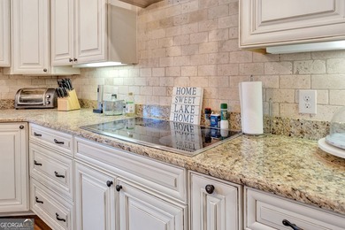 4Bedroom Lakefront Home with rustic charm & modern finishes. - photo 34