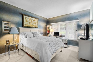 A truly exceptional offering within a secure gated enclave - photo 36