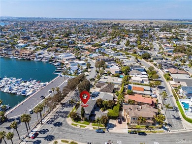 Welcome to Huntington Harbour! Located in the prestigious - photo 37