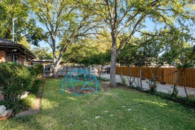 Prime location near MSU & Sikes Lake, with a convenient commute - photo 38