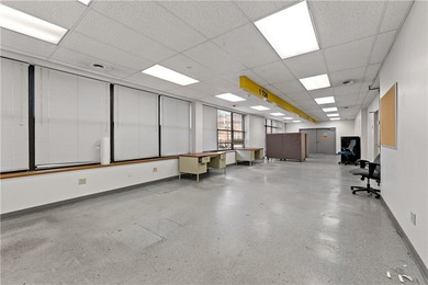 This versatile 40,000 square foot Office/Flex building offers a - photo 10