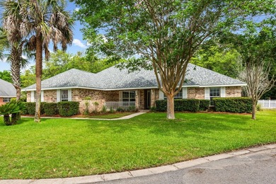 Welcome home to the winning combination of warmth, style, and - photo 43