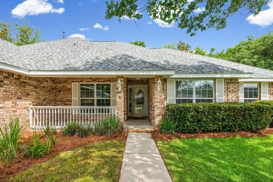 Welcome home to the winning combination of warmth, style, and - photo 45