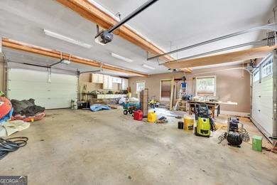 4Bedroom Lakefront Home with rustic charm & modern finishes. - photo 49