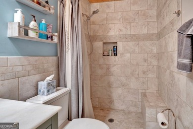 4Bedroom Lakefront Home with rustic charm & modern finishes. - photo 55