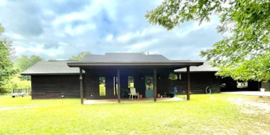 Lake Home For Sale in Pachuta, Mississippi