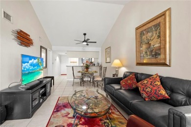 This beautifully furnished 3rd-floor condo in Wild Pines offers