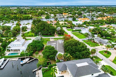 A rare deep-water waterfront offering in the exclusive Maheu - photo 9