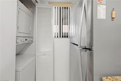 This beautifully furnished 3rd-floor condo in Wild Pines offers