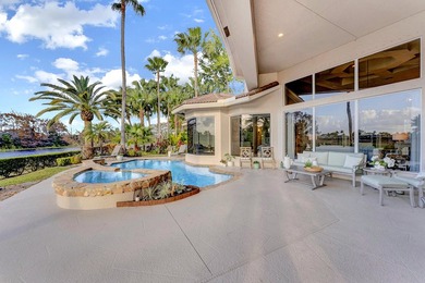 Discover unparalleled South Florida sophistication in this - photo 3