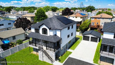 Welcome to 341 Mallory Avenue, a rare opportunity to own one of - photo 43