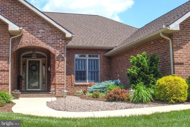 Beautiful brick rancher in highly desirable Fountainhead near - photo 3