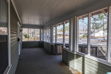 Don't miss this opportunity!! This prime commercial property is