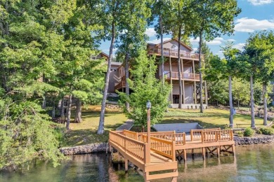 Lake Home For Sale in Crossville, Tennessee