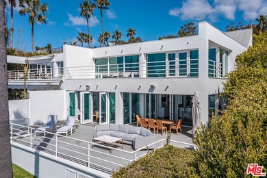 Set against the cinematic backdrop of Malibu's sparkling - photo 1