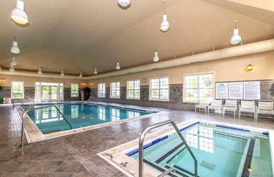 Experience luxurious, easy resort-style living at Westhampton - photo 16