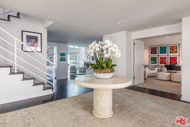 Set against the cinematic backdrop of Malibu's sparkling - photo 7