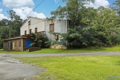 15,332+/- sq ft industrial warehouse situated on 5.49+/- level - photo 21