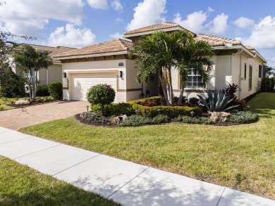 (private lake, pond, creek) Home For Sale in Port Saint Lucie Florida