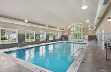 Experience luxurious, easy resort-style living at Westhampton - photo 27