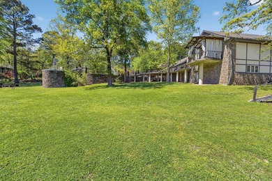Spacious 5 bedroom, 3 full + 2 half bath home with 4,036 sq ft - photo 29