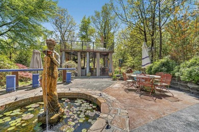 Spacious 5 bedroom, 3 full + 2 half bath home with 4,036 sq ft - photo 31