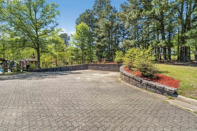 Spacious 5 bedroom, 3 full + 2 half bath home with 4,036 sq ft - photo 37