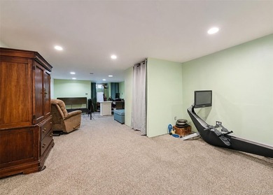 **Desirable Hamlet of Sayville!** Welcome to this beautifully - photo 17