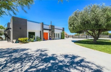 Lake Home For Sale in Las Vegas, Nevada
