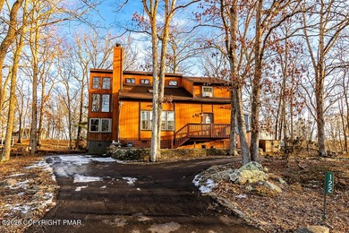 Mill Pond Home For Sale in Bushkill Pennsylvania
