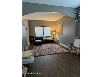 SHORT SALE - Subject to Lender Approval - 4 bedroom 2 1/2 bath - photo 8