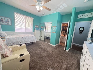 Rarely available, this spacious SEVEN-bedroom, 3-bathroom - photo 31