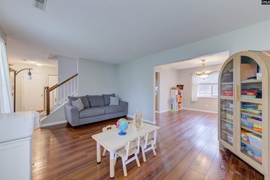 Welcome home to this beautifully maintained 4 bedroom, 2.5 - photo 4