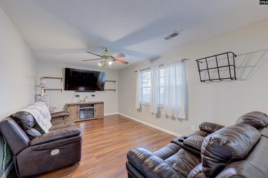 Welcome home to this beautifully maintained 4 bedroom, 2.5 - photo 7
