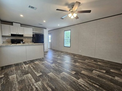 Enjoy life in a tranquil setting at Eagle Estates, an - photo 2