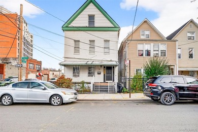 3 family - 4BR/1bath / 4BR 1bath / 2BR 1 bath over a finished - photo 1