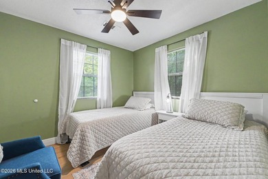 This light-filled starter home in Waveland is a must-see! - photo 15