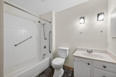 Amazing second floor unit with a private balcony overlooking a - photo 9